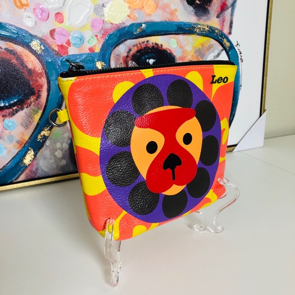 Makeup Pouch - Picture 2 of 11